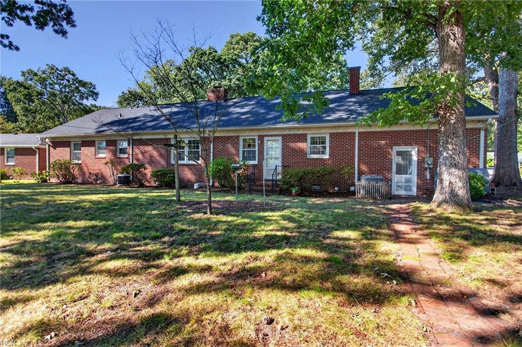 627 Dogwood Lane, Forest Hills, Suffolk, VA 23434 627 Dogwood Lane, Forest Hills, Suffolk, VA 23434