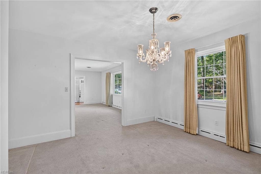627 Dogwood Lane, Forest Hills, Suffolk, VA 23434 627 Dogwood Lane, Forest Hills, Suffolk, VA 23434
