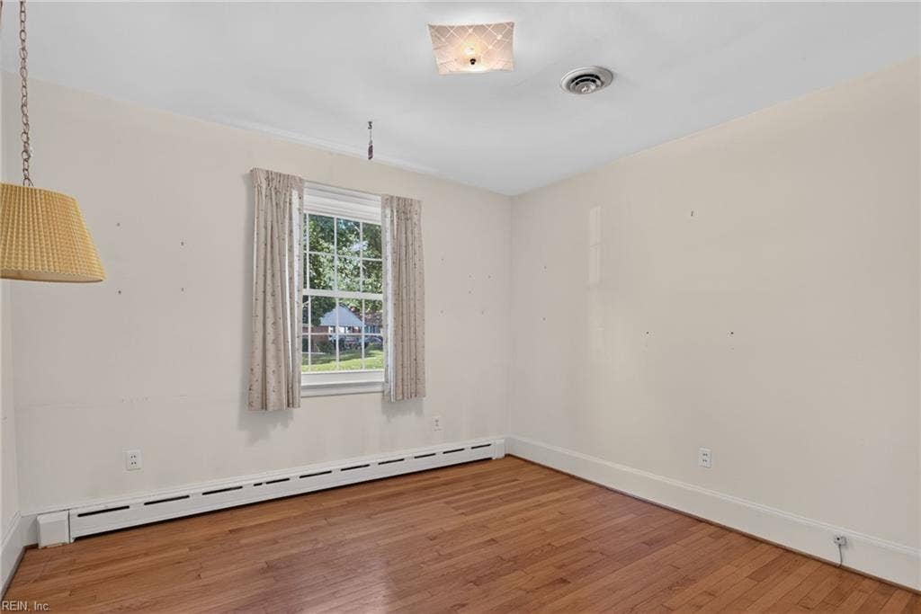 627 Dogwood Lane, Forest Hills, Suffolk, VA 23434 627 Dogwood Lane, Forest Hills, Suffolk, VA 23434