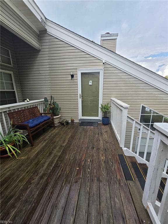 5112 Heathglen Circle, Woodbridge Condos, Virginia Beach, VA 23456 ENTRANCE
