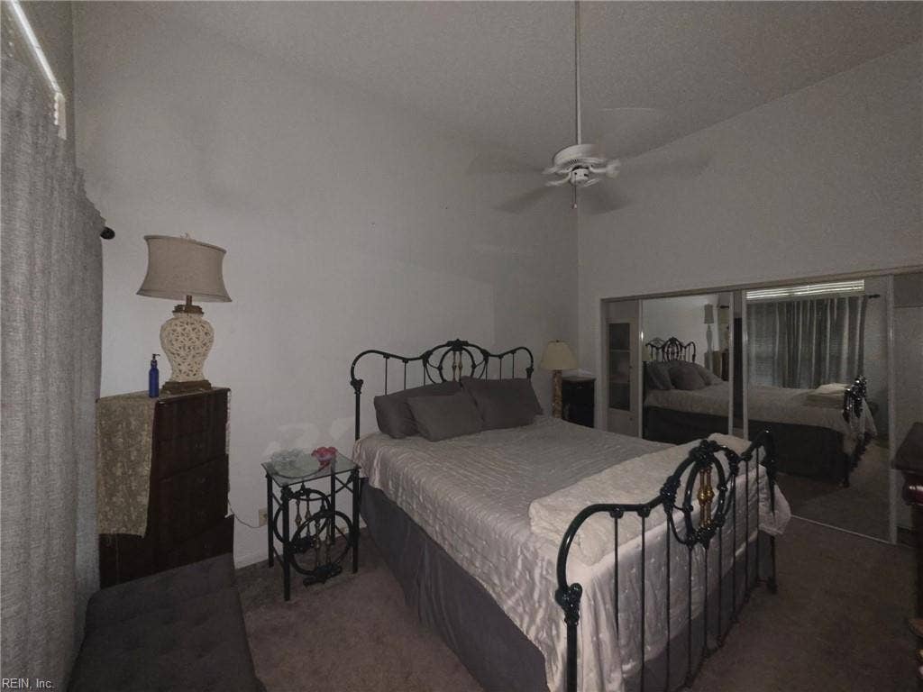 5112 Heathglen Circle, Woodbridge Condos, Virginia Beach, VA 23456 PRIMARY BEDROOM