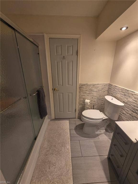 5112 Heathglen Circle, Woodbridge Condos, Virginia Beach, VA 23456 BATHROOM