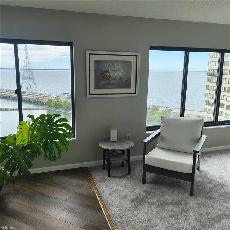7501 River Road, #11D, Newport News, VA 23607