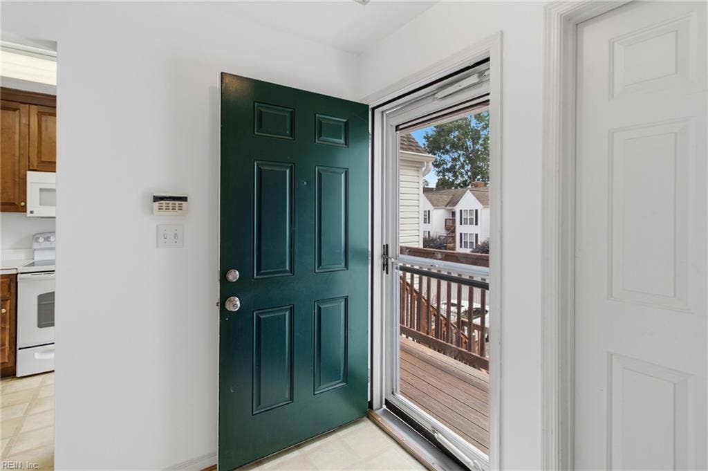 723 Ironwood Drive, Eagle Sound, Yorktown, VA 23693