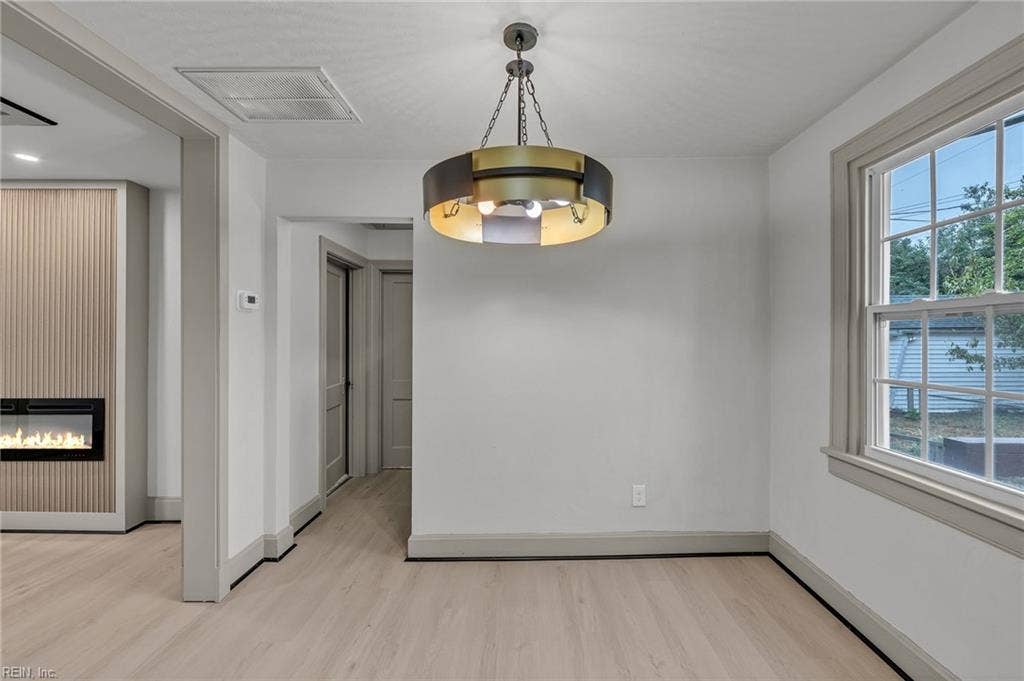 418 Alleghany Road Road, Hampton, VA 23661