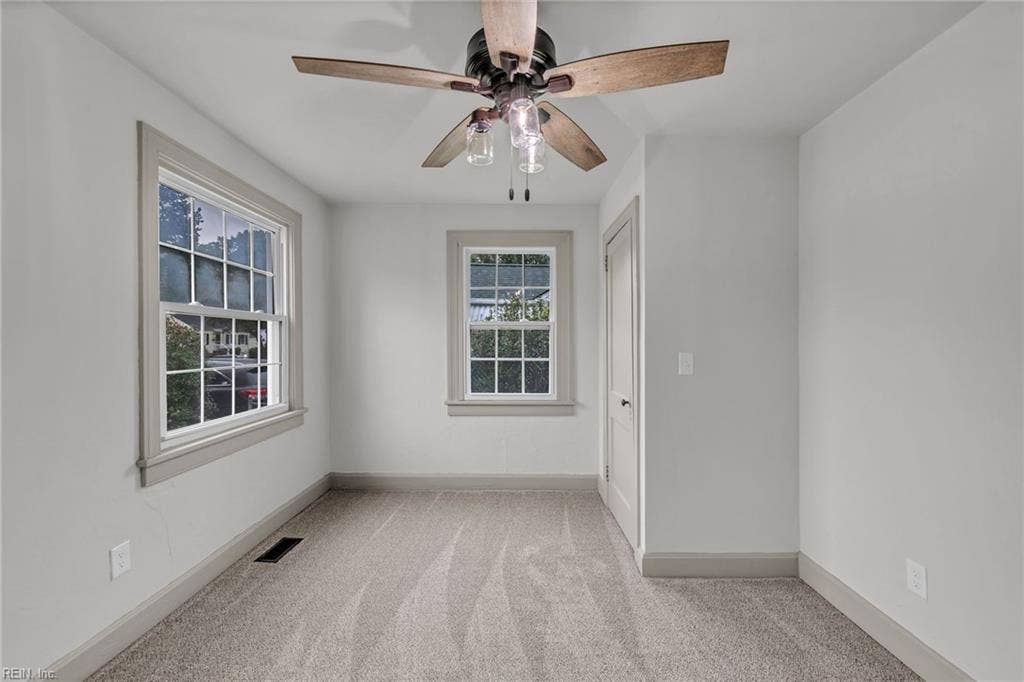 418 Alleghany Road Road, Hampton, VA 23661