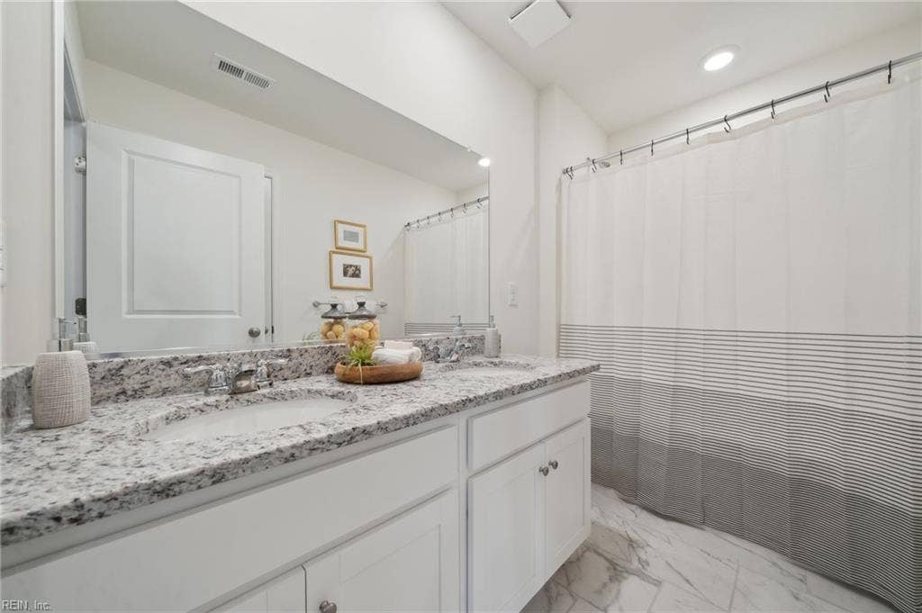 5106 Duxbury Road, Suffolk, VA 23435 5106 Duxbury Road, Suffolk, VA 23435