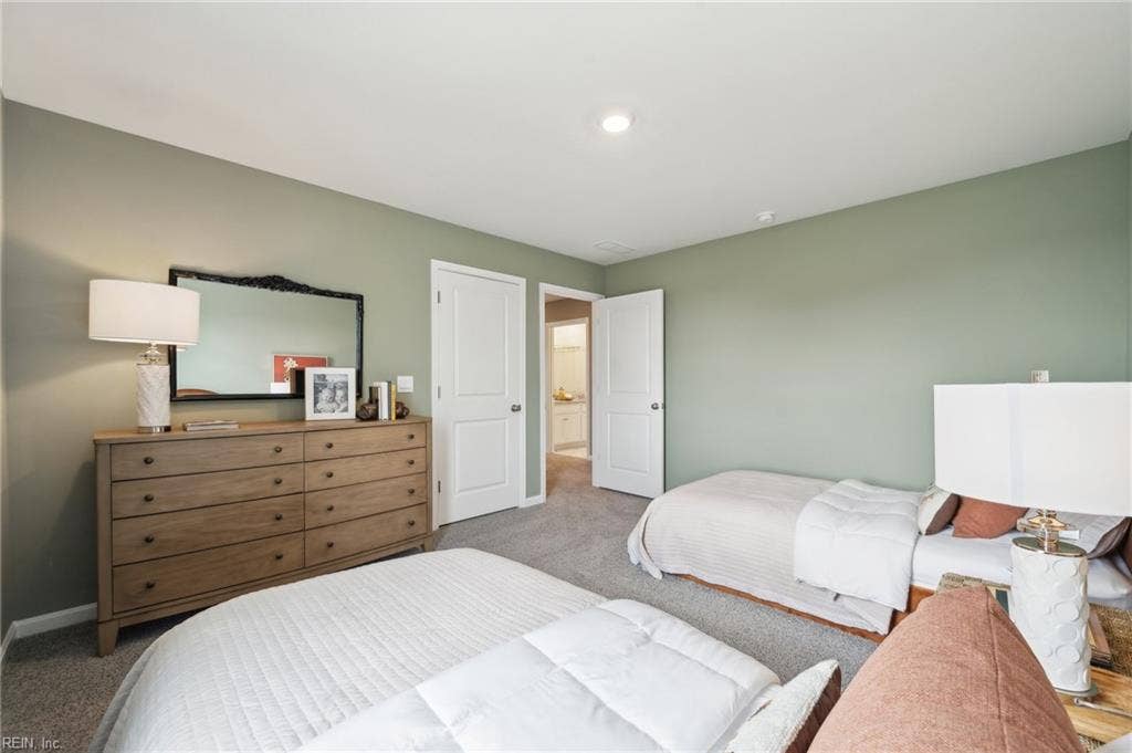 5106 Duxbury Road, Suffolk, VA 23435 5106 Duxbury Road, Suffolk, VA 23435