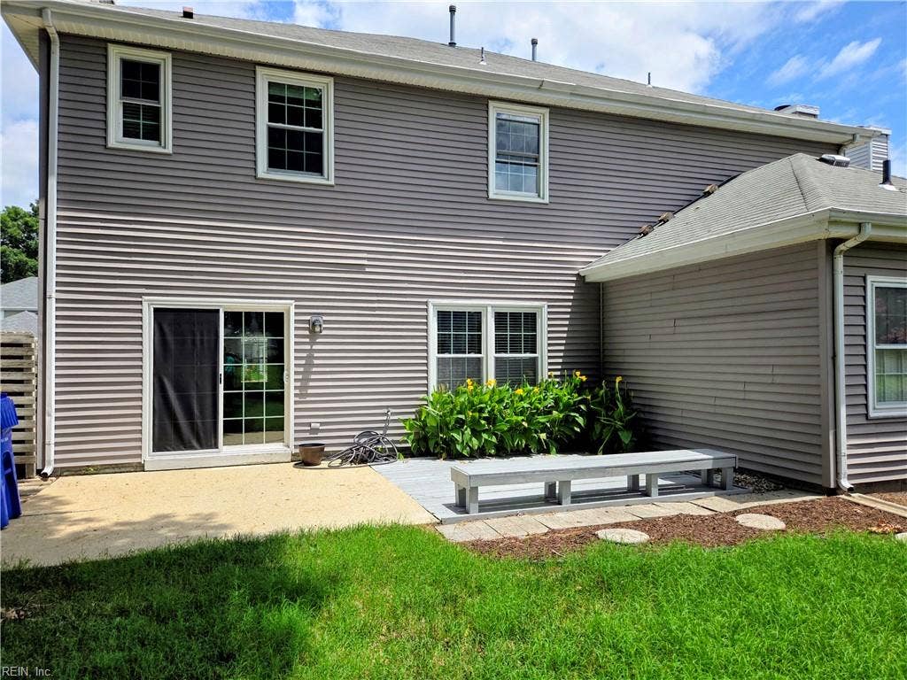 909 Willow Point, Newport News, VA 23602 909 Willow Point, Newport News, VA 23602