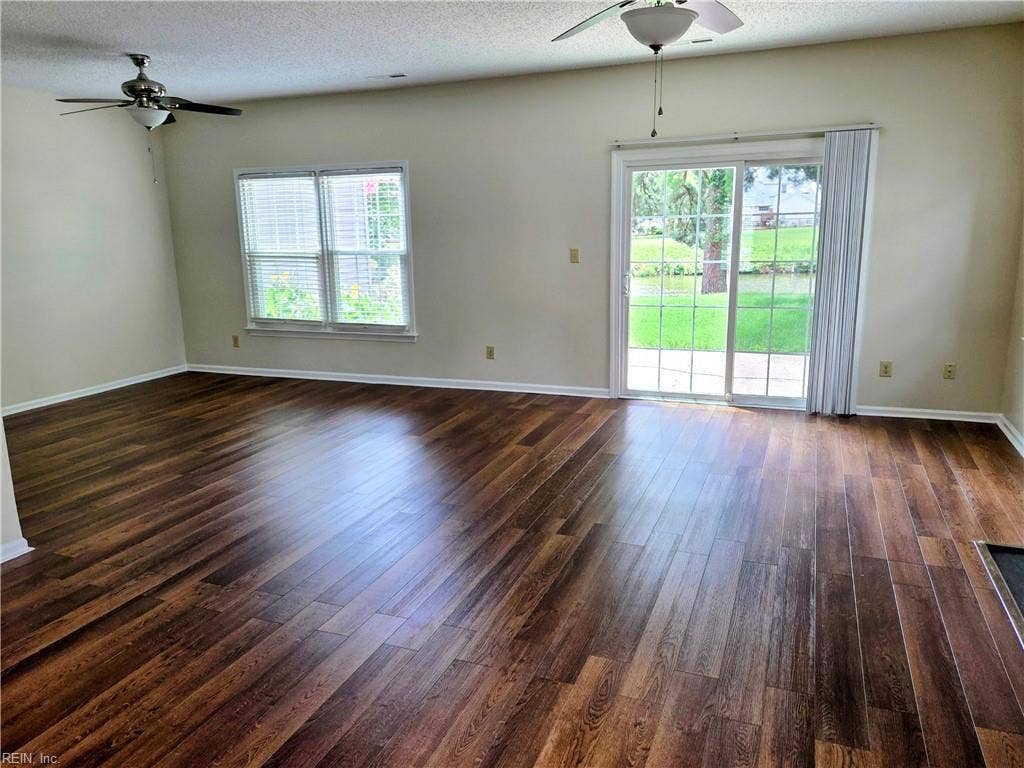 909 Willow Point, Newport News, VA 23602 909 Willow Point, Newport News, VA 23602
