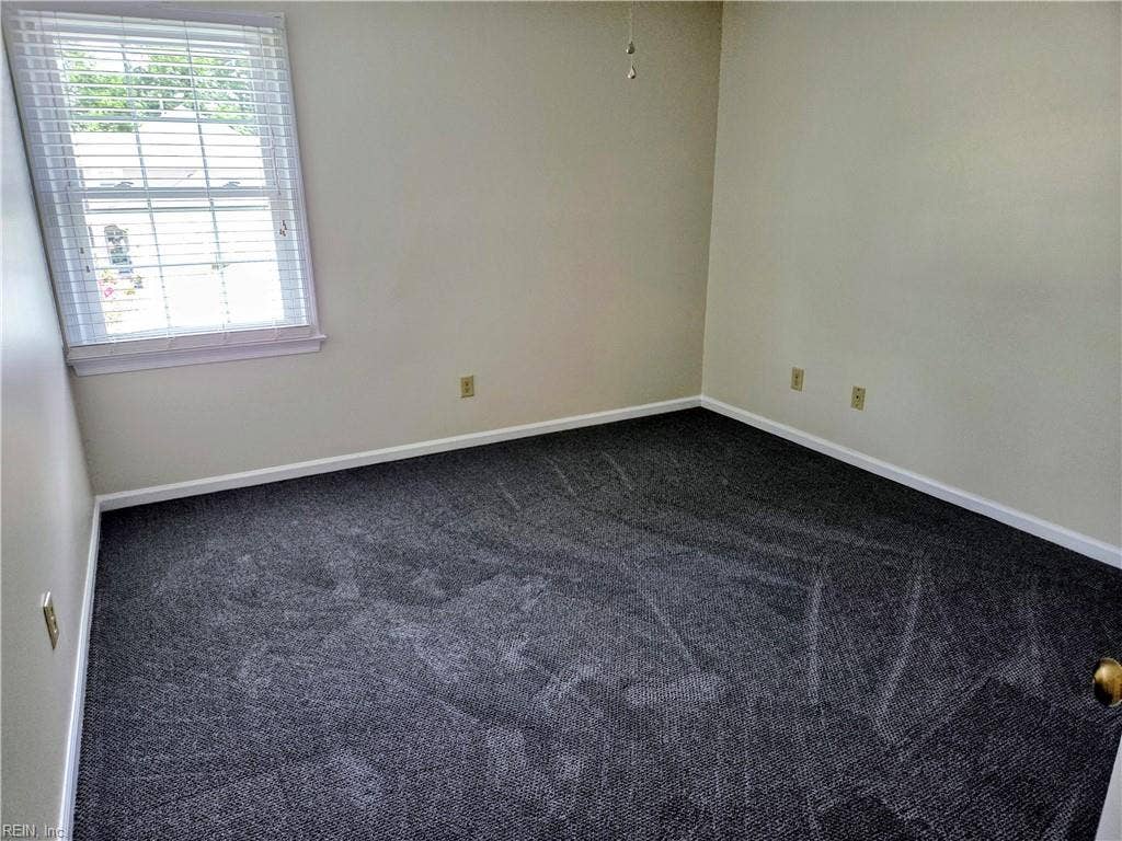 909 Willow Point, Newport News, VA 23602 909 Willow Point, Newport News, VA 23602