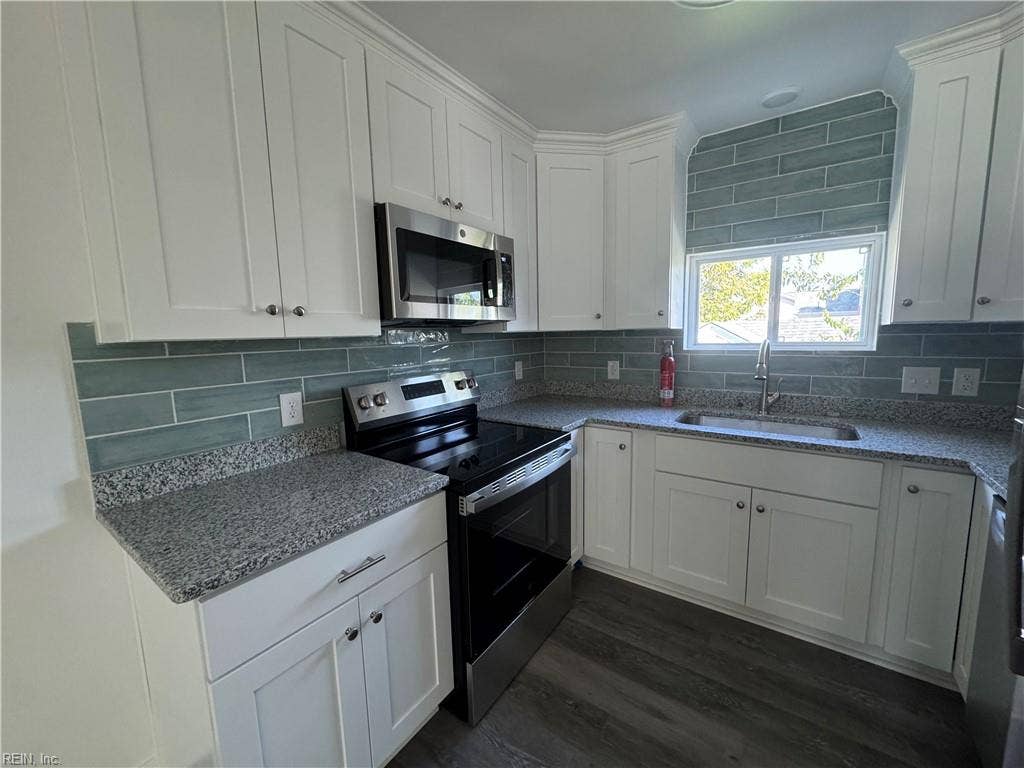 1125 Little Bay Avenue, #8, Norfolk, VA 23503 1125 Little Bay Avenue, #8, Norfolk, VA 23503