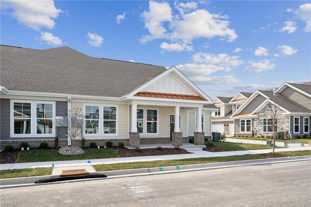 2213 Edwin Drive, Retreat At Edinburgh, Chesapeake, VA 23322