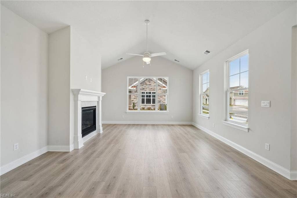 2213 Edwin Drive, Retreat At Edinburgh, Chesapeake, VA 23322