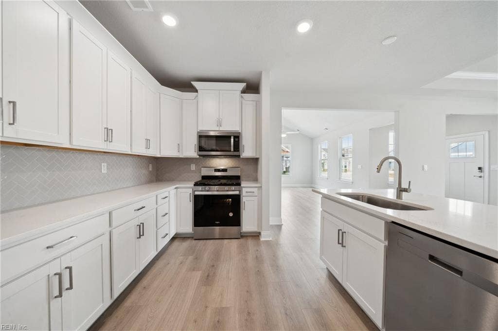2203 Edwin Drive, Retreat At Edinburgh, Chesapeake, VA 23322 2203 Edwin Drive, Retreat At Edinburgh, Chesapeake, VA 23322