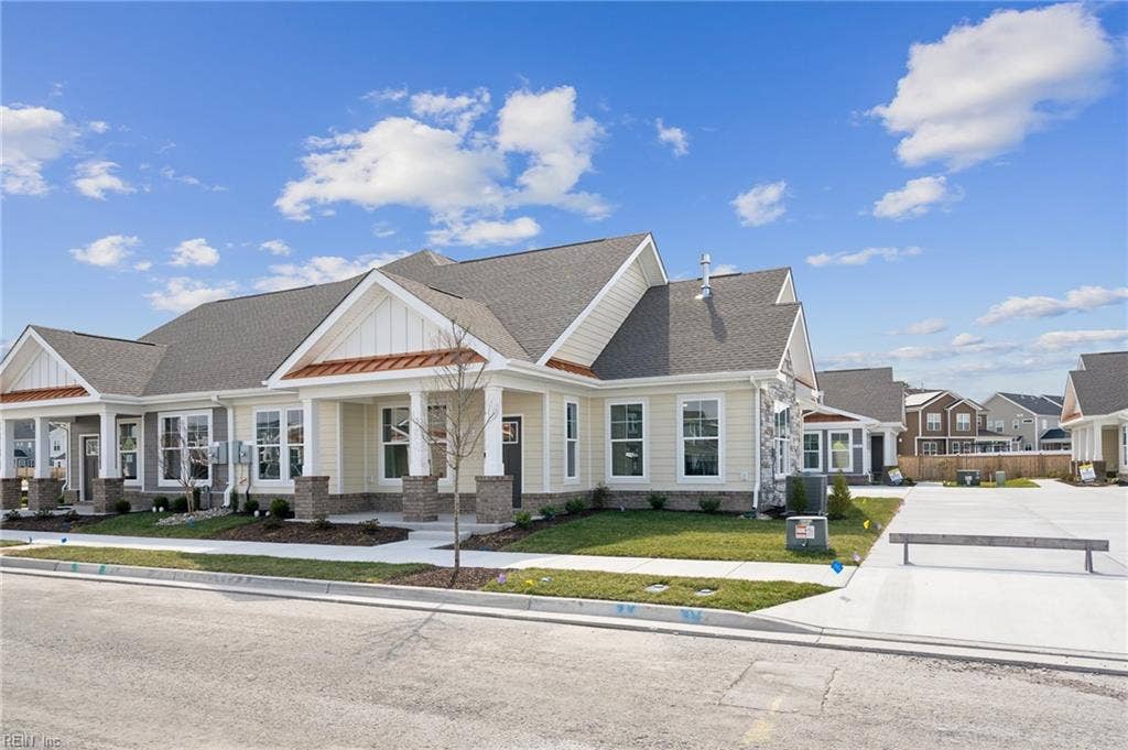 2203 Edwin Drive, Retreat At Edinburgh, Chesapeake, VA 23322 2203 Edwin Drive, Retreat At Edinburgh, Chesapeake, VA 23322
