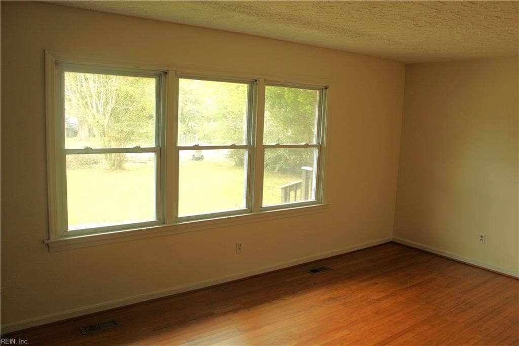 1805 Broadstreet Road, Windsor Terr., Hampton, VA 23666 1805 Broadstreet Road, Windsor Terr., Hampton, VA 23666