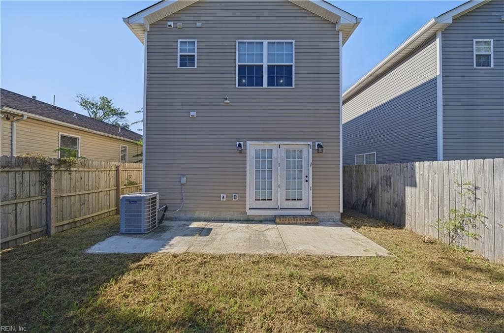 1304 West Avenue, Hampton, VA 23669