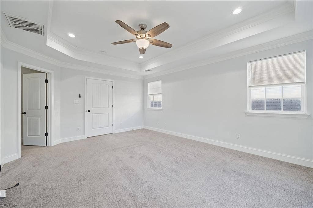 1304 West Avenue, Hampton, VA 23669