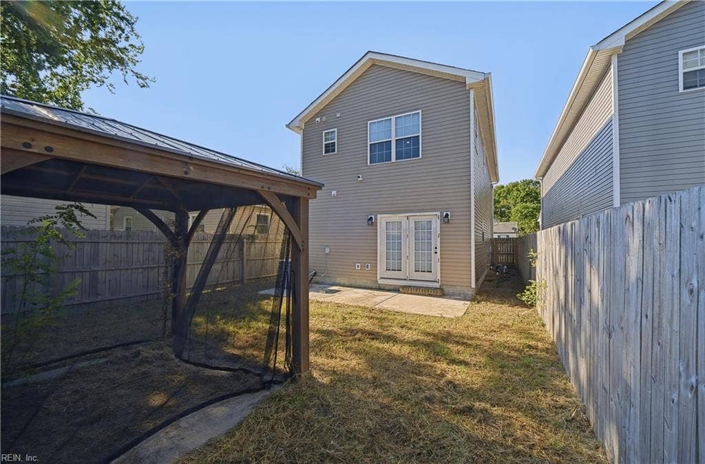 1304 West Avenue, Hampton, VA 23669
