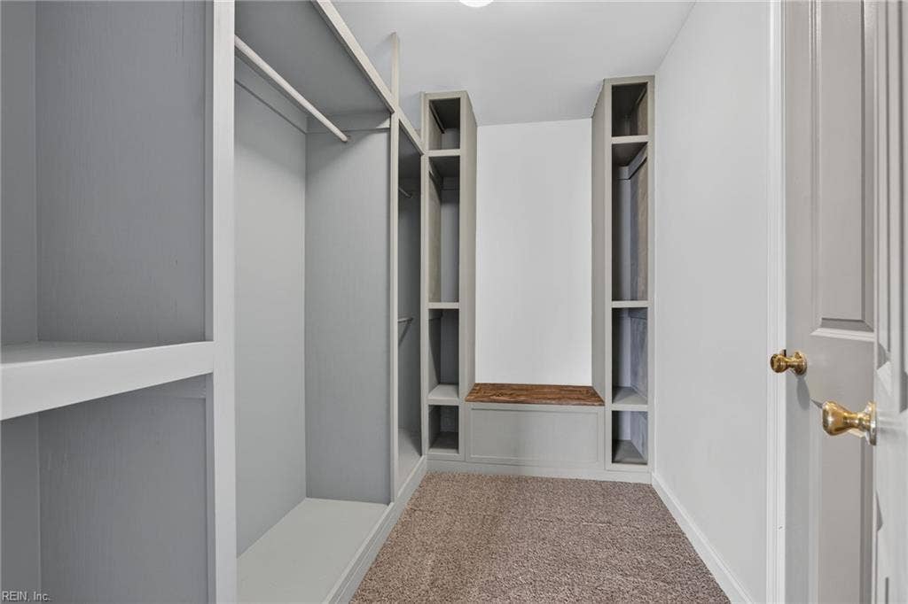 815 W Queen Street, Hampton, VA 23669