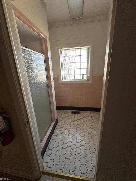 2702 Orcutt Avenue, Newport News, VA 23607