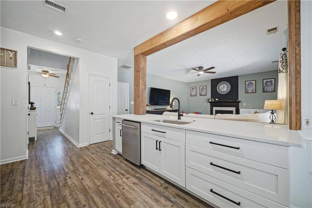 2045 Gravenhurst Drive, Virginia Beach, VA 23464
