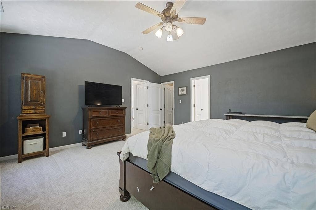 Primary Bedroom (Bed 1)
