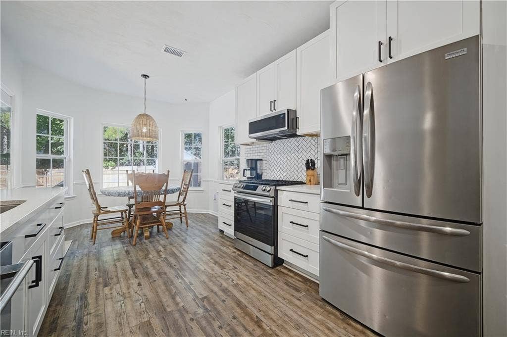 2045 Gravenhurst Drive, Virginia Beach, VA 23464