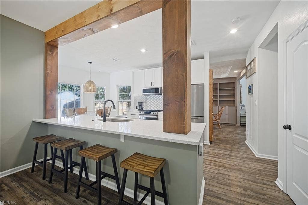 2045 Gravenhurst Drive, Virginia Beach, VA 23464
