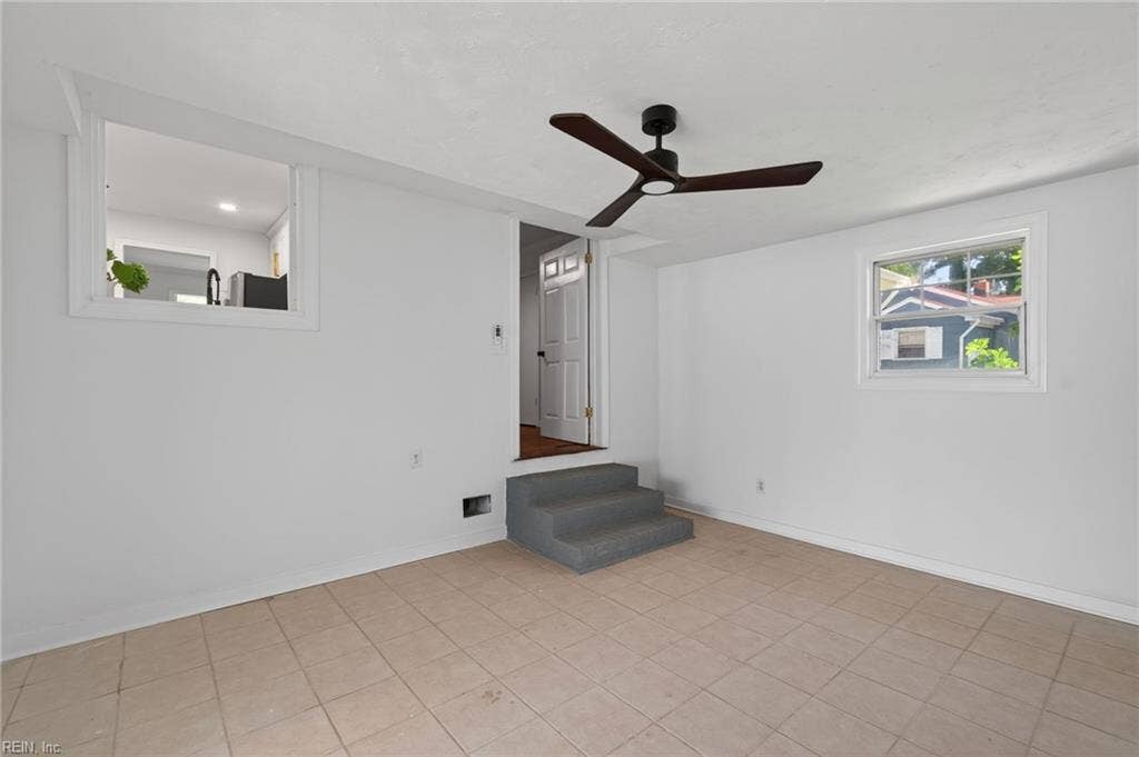 404 Eisenhower Circle, Portsmouth, VA 23701