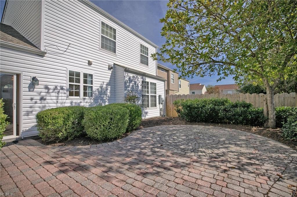 104 Bishops Reach, Smithfield, VA 23430 104 Bishops Reach, Smithfield, VA 23430