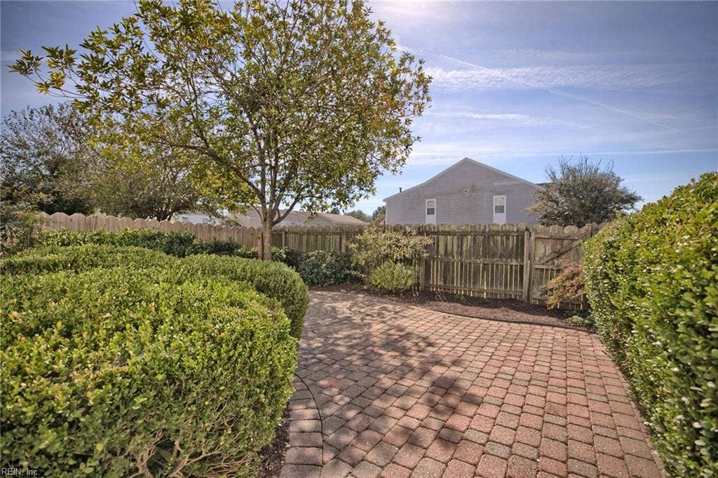 104 Bishops Reach, Smithfield, VA 23430 104 Bishops Reach, Smithfield, VA 23430