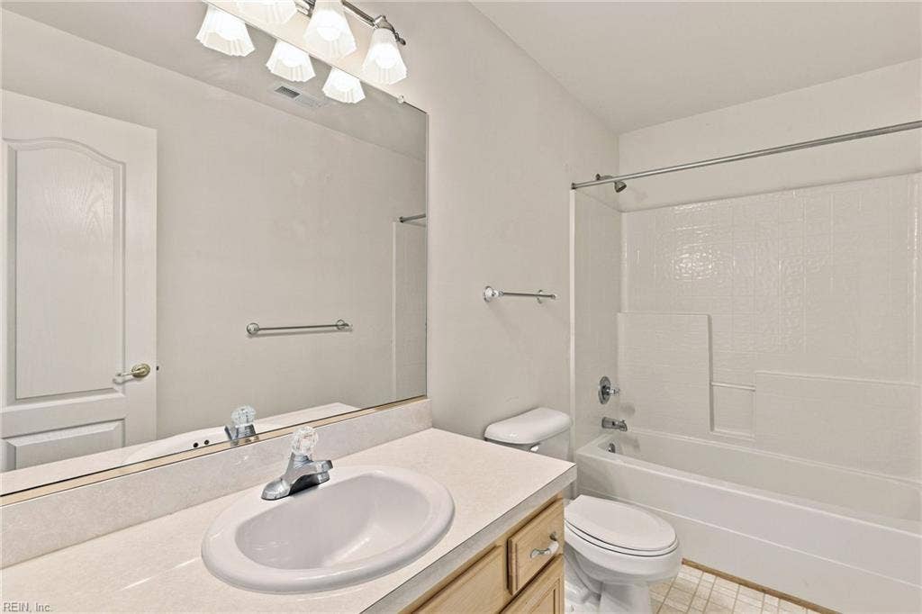 104 Bishops Reach, Smithfield, VA 23430 104 Bishops Reach, Smithfield, VA 23430