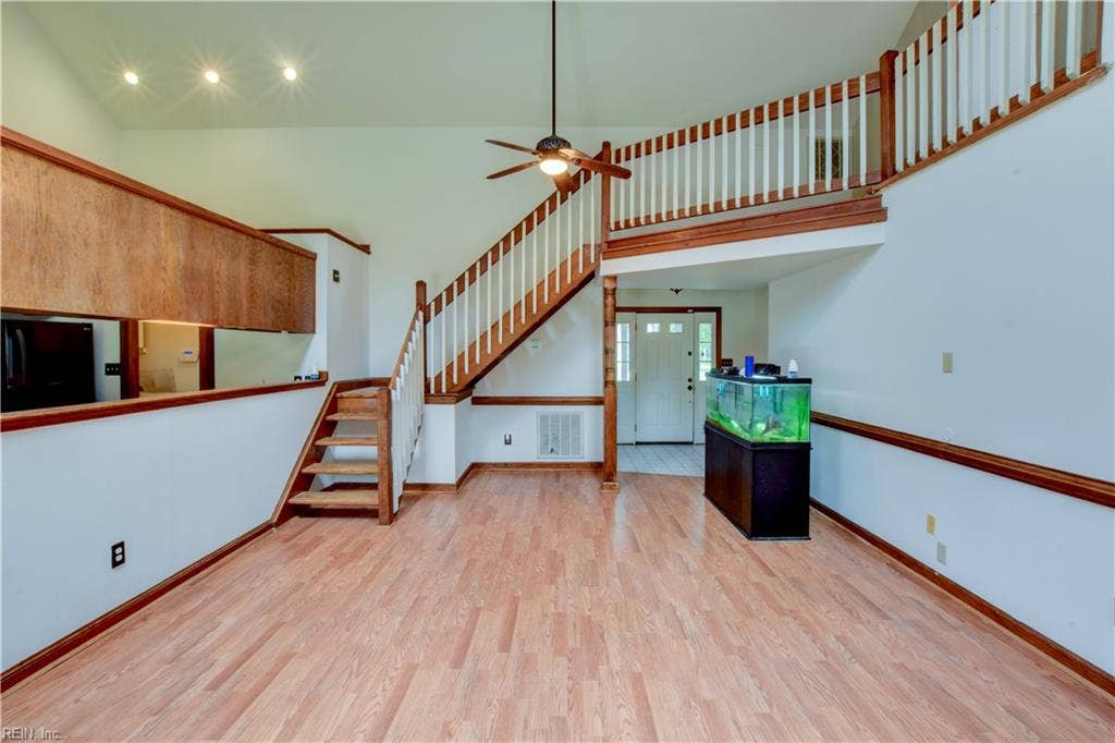 144 Lane Crescent, Smithfield, VA 23430 144 Lane Crescent, Smithfield, VA 23430
