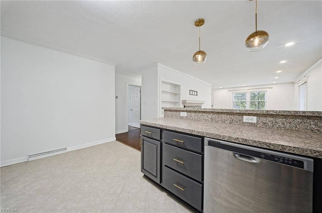 4914 Newport Avenue, Colonial Place, Norfolk, VA 23508