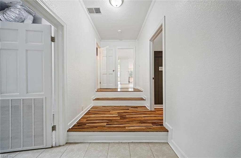 4914 Newport Avenue, Colonial Place, Norfolk, VA 23508