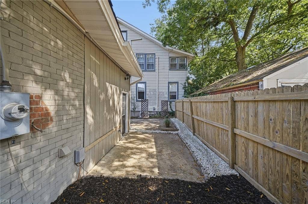 4914 Newport Avenue, Colonial Place, Norfolk, VA 23508