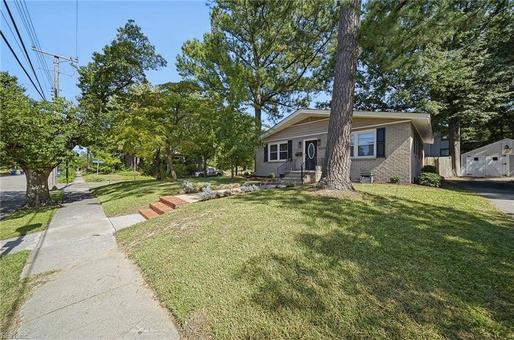 4914 Newport Avenue, Colonial Place, Norfolk, VA 23508