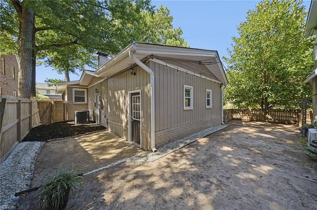 4914 Newport Avenue, Colonial Place, Norfolk, VA 23508