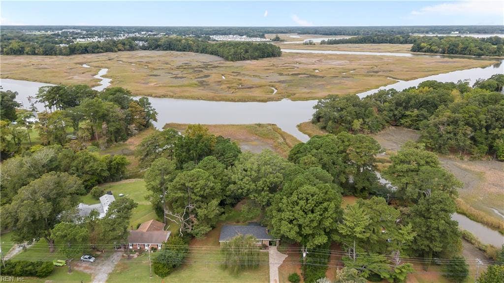 2217 Wilroy Road, Suffolk, VA 23434 2217 Wilroy Road, Suffolk, VA 23434