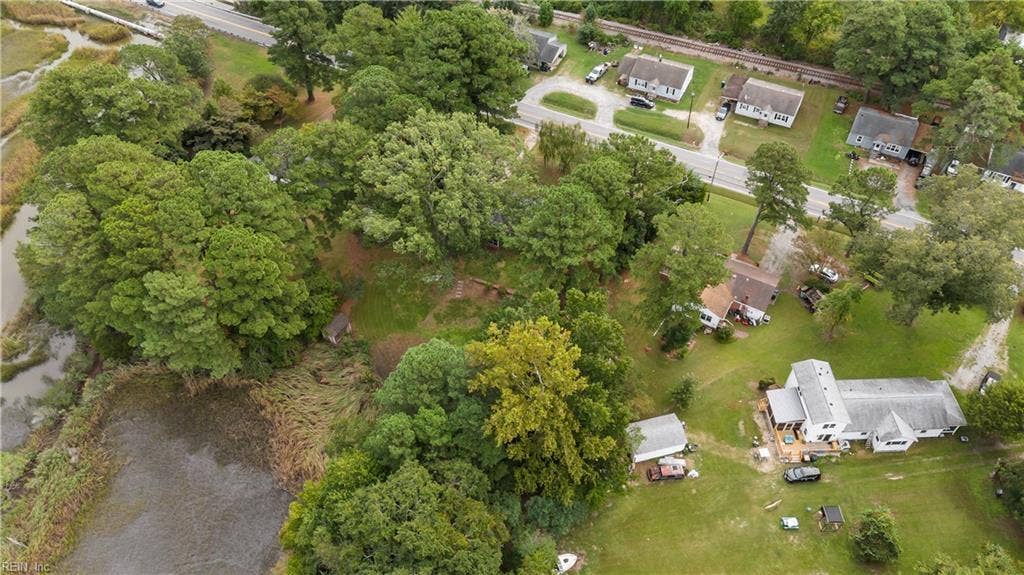 2217 Wilroy Road, Suffolk, VA 23434 2217 Wilroy Road, Suffolk, VA 23434