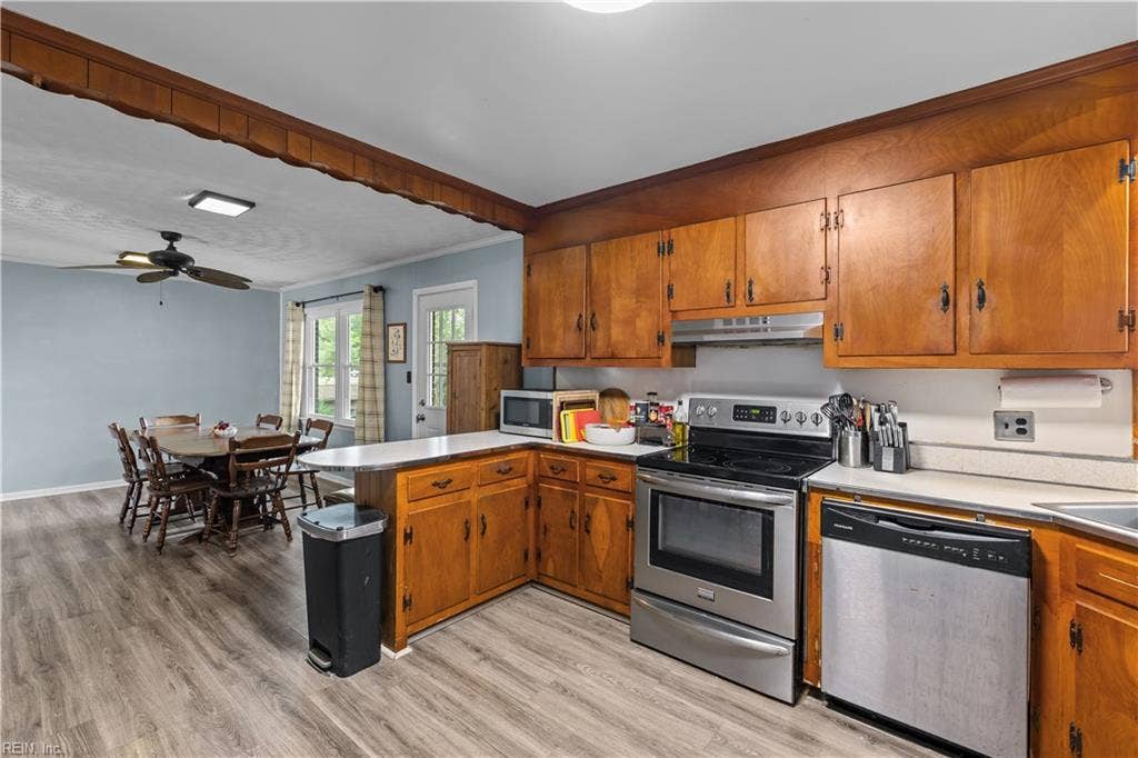 2217 Wilroy Road, Suffolk, VA 23434 2217 Wilroy Road, Suffolk, VA 23434