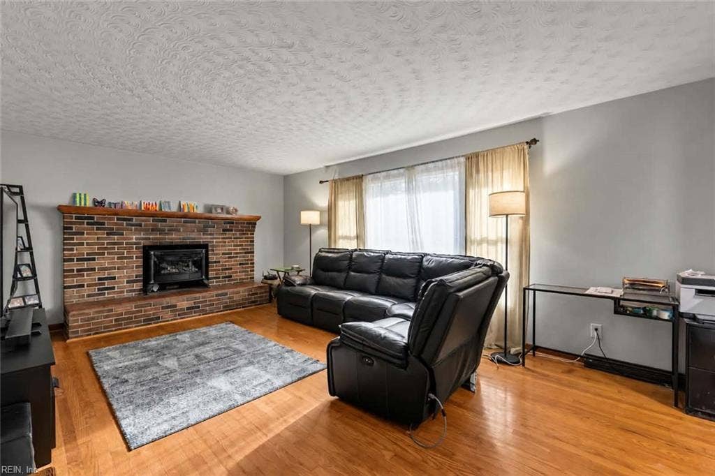 2217 Wilroy Road, Suffolk, VA 23434 2217 Wilroy Road, Suffolk, VA 23434