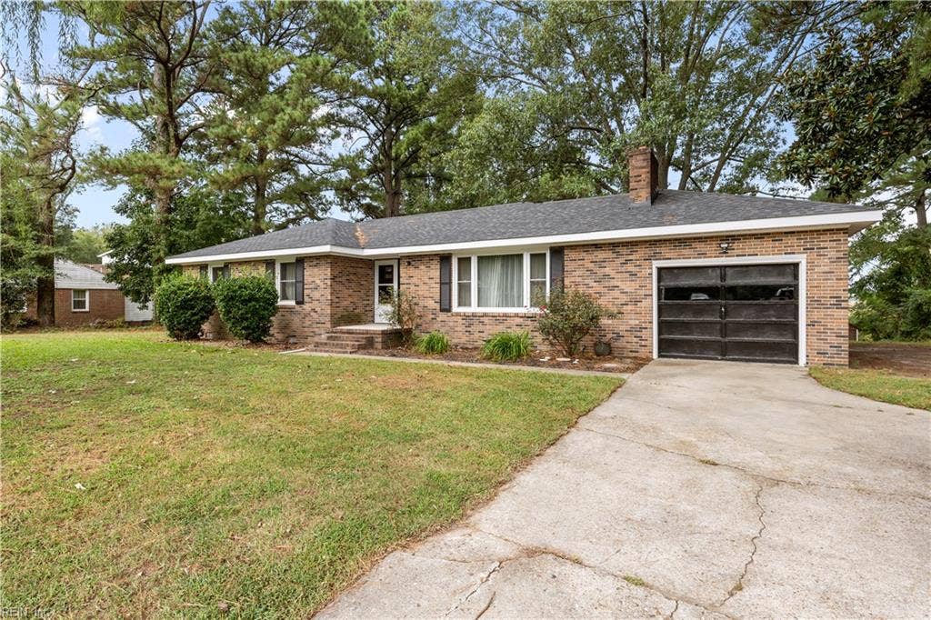 2217 Wilroy Road, Suffolk, VA 23434 2217 Wilroy Road, Suffolk, VA 23434