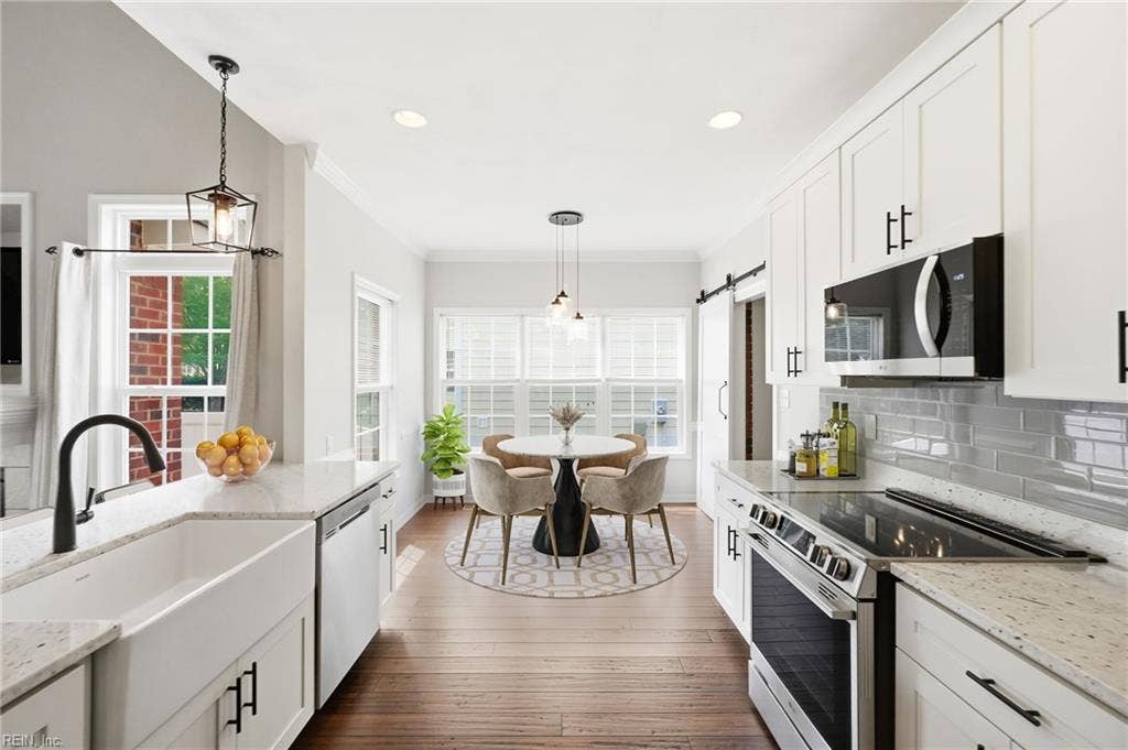 522 Bells Hollow Court, Bells Hollow Estates, Chesapeake, VA 23322