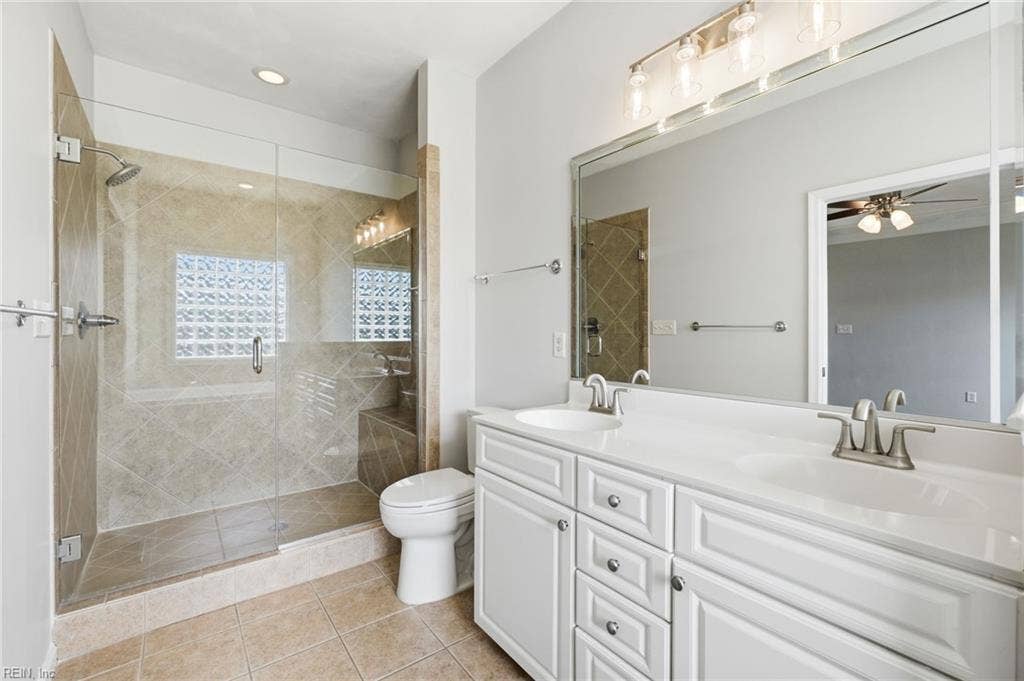 522 Bells Hollow Court, Bells Hollow Estates, Chesapeake, VA 23322
