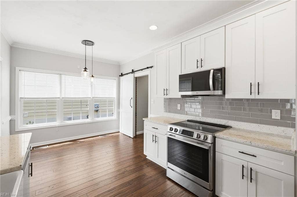 522 Bells Hollow Court, Bells Hollow Estates, Chesapeake, VA 23322