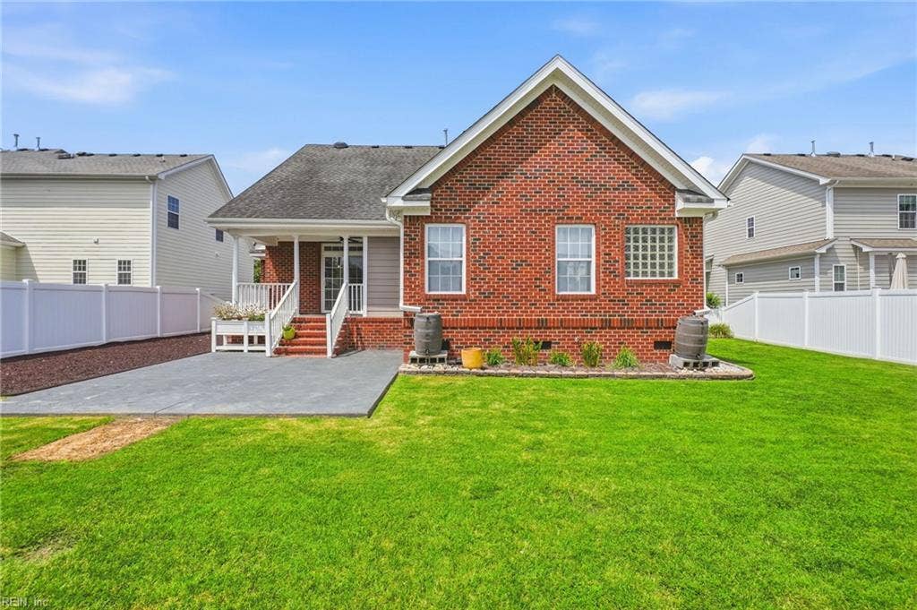 522 Bells Hollow Court, Bells Hollow Estates, Chesapeake, VA 23322