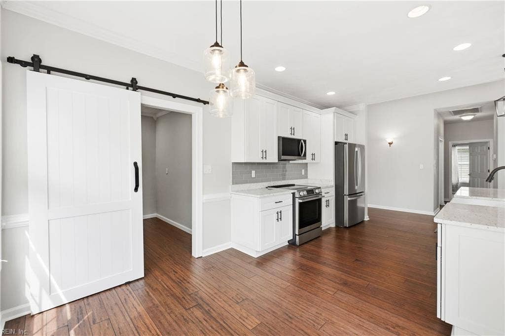 522 Bells Hollow Court, Bells Hollow Estates, Chesapeake, VA 23322